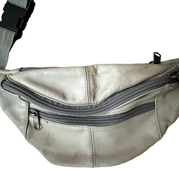 Vintage Leather Waist Pouch‎ - Picture 2 of 3